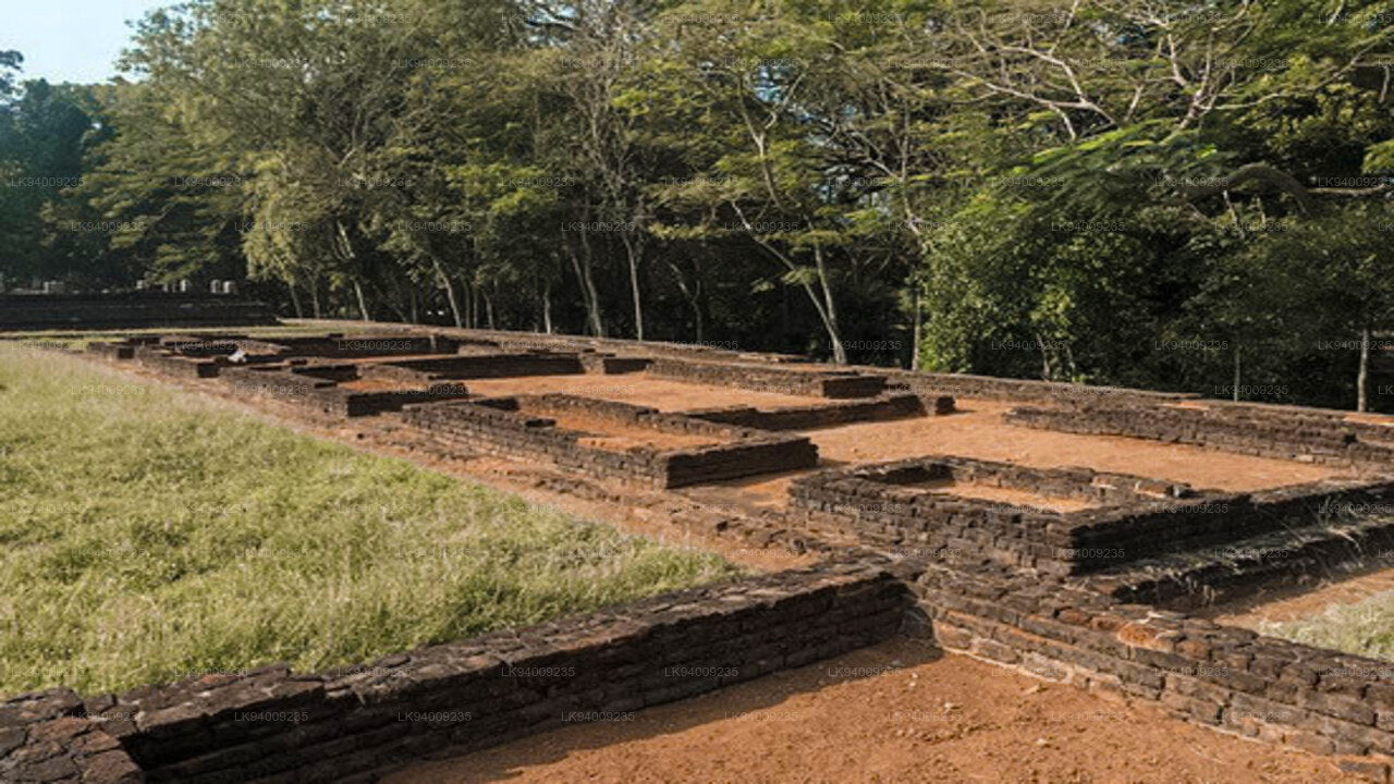 2 Ancient Kingdoms from Kandy