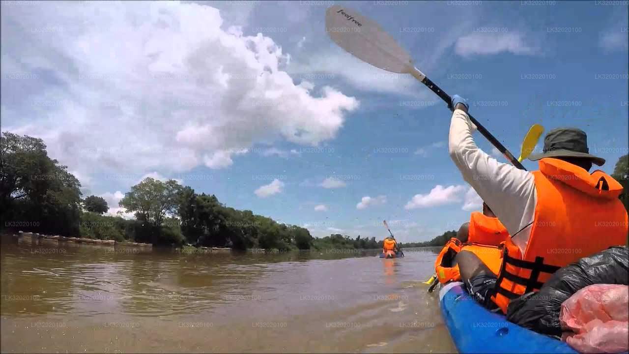 Kanoën op de Mahaweli-rivier vanuit Kandy