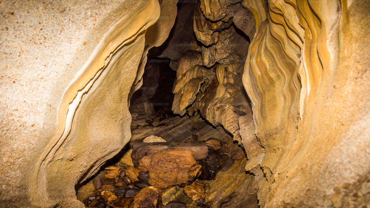 Verken de Pannila-grot vanaf Mount Lavinia